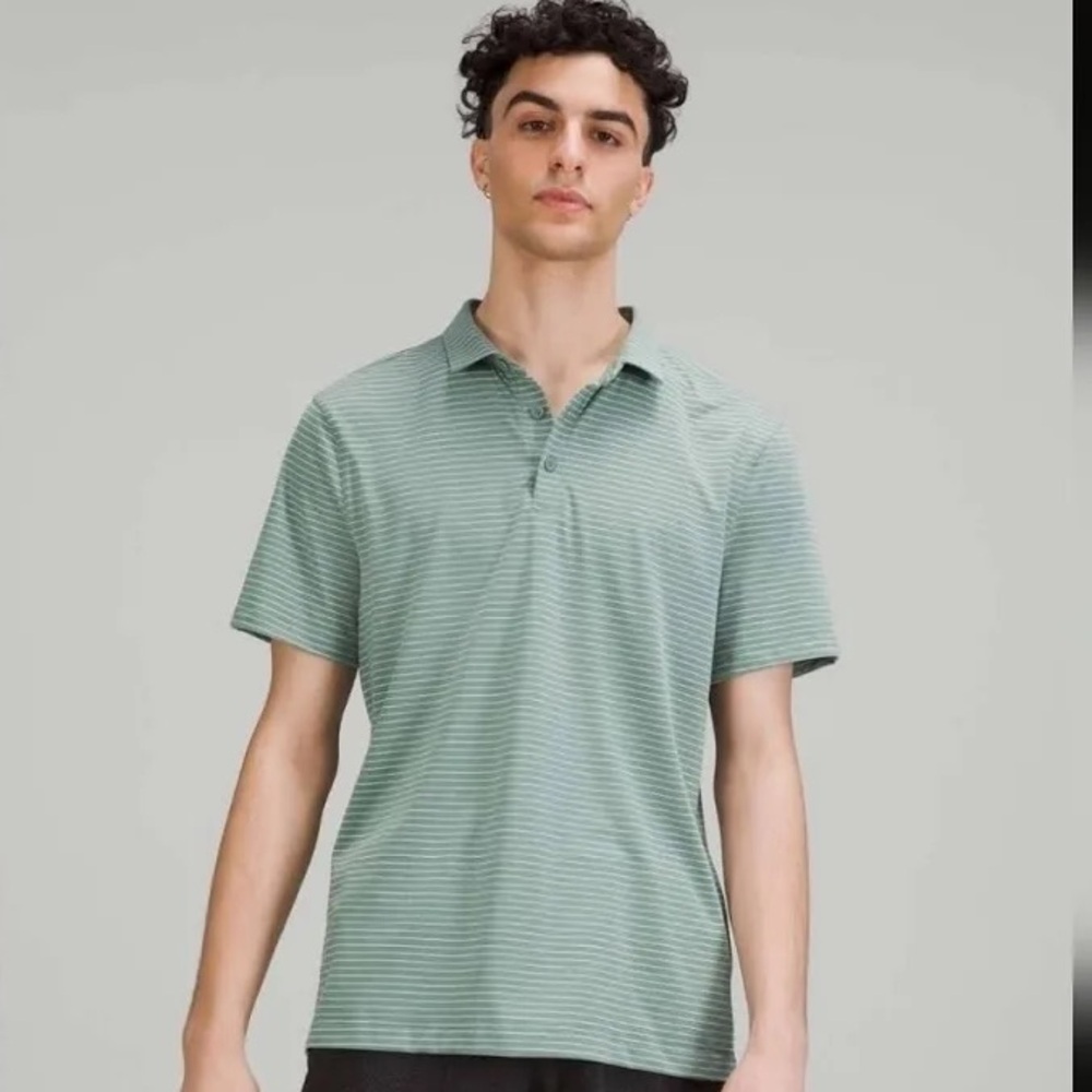 Lululemon Evolution Polo - medium, green striped